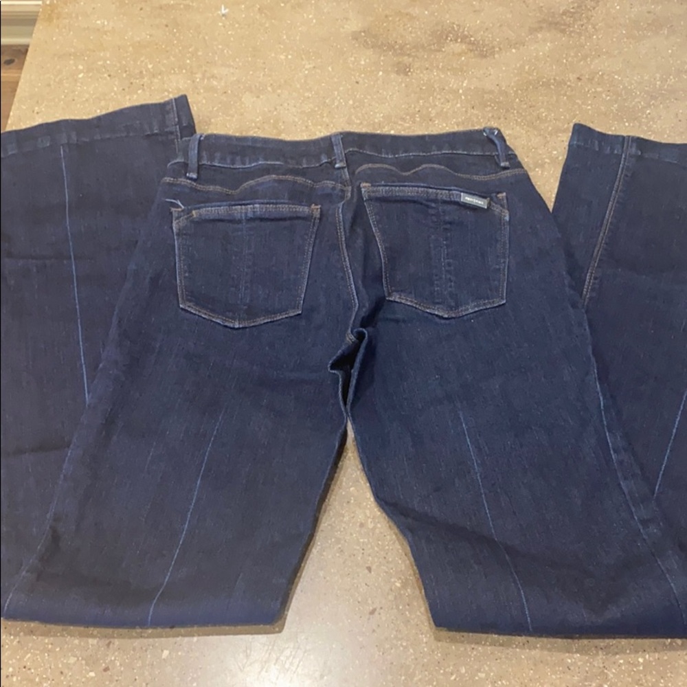 Women’s indigo White House Black market jeans